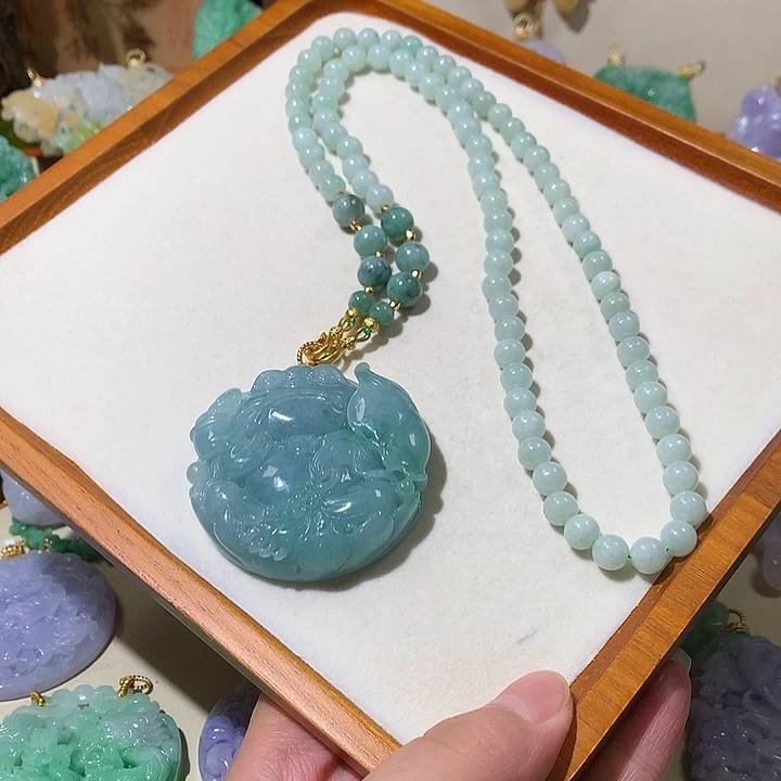 翡翠未镶嵌颈饰翡翠吊坠