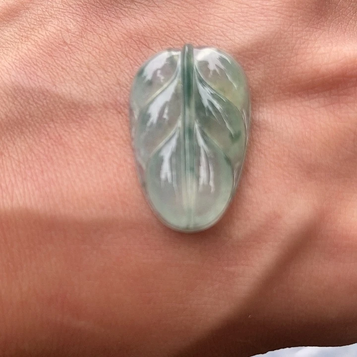 未镶嵌定制翡翠叶子