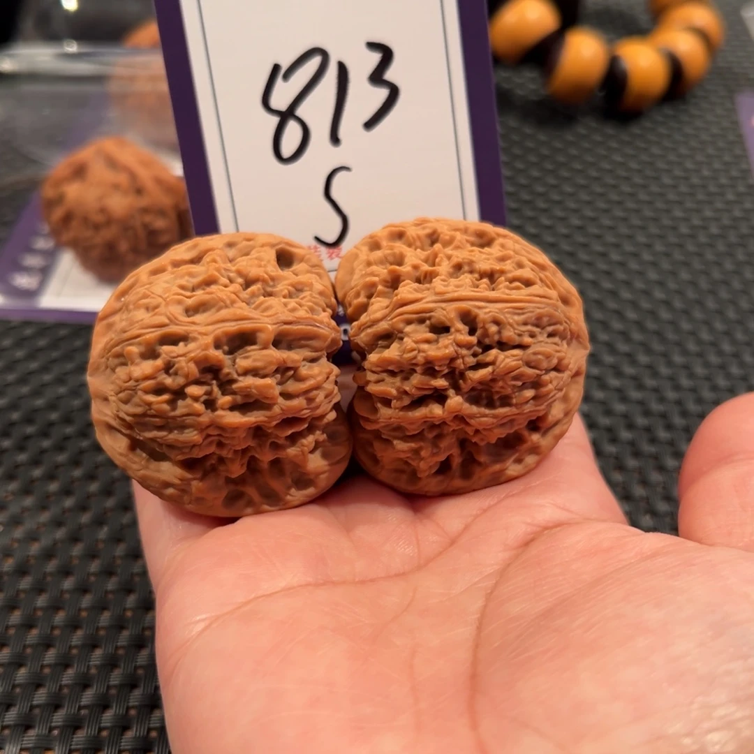 文玩核桃把件813号南疆石45全品
