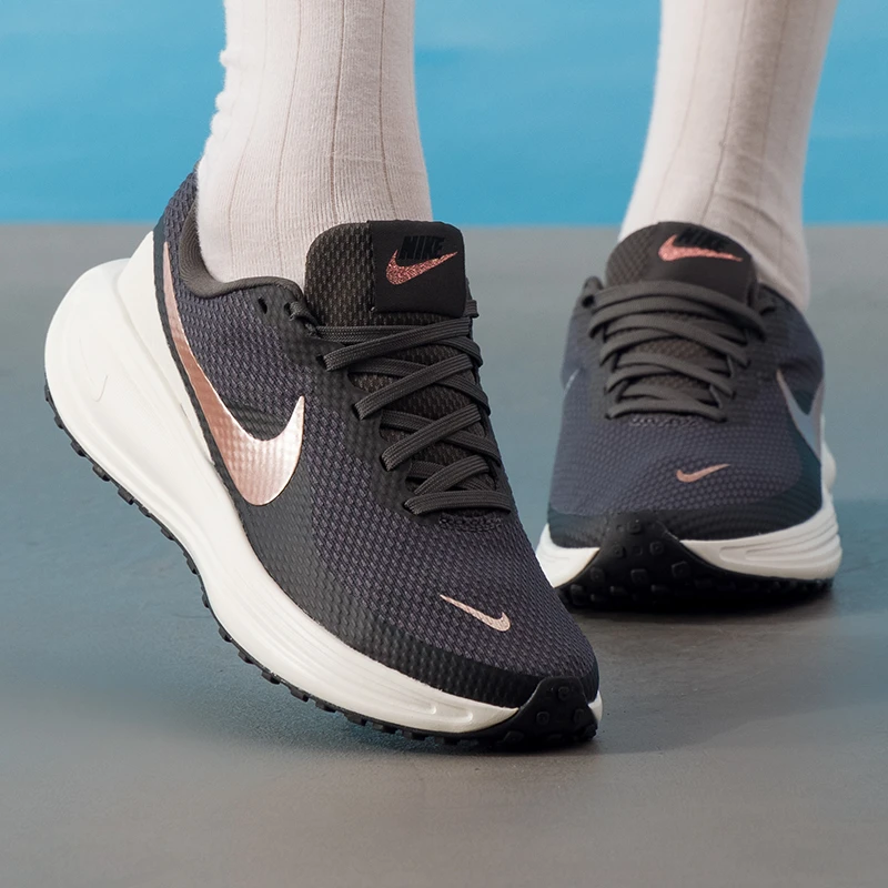 【达人专属】NIKE耐克女鞋2025新款跑步鞋透气缓震运动休闲鞋HJ8485