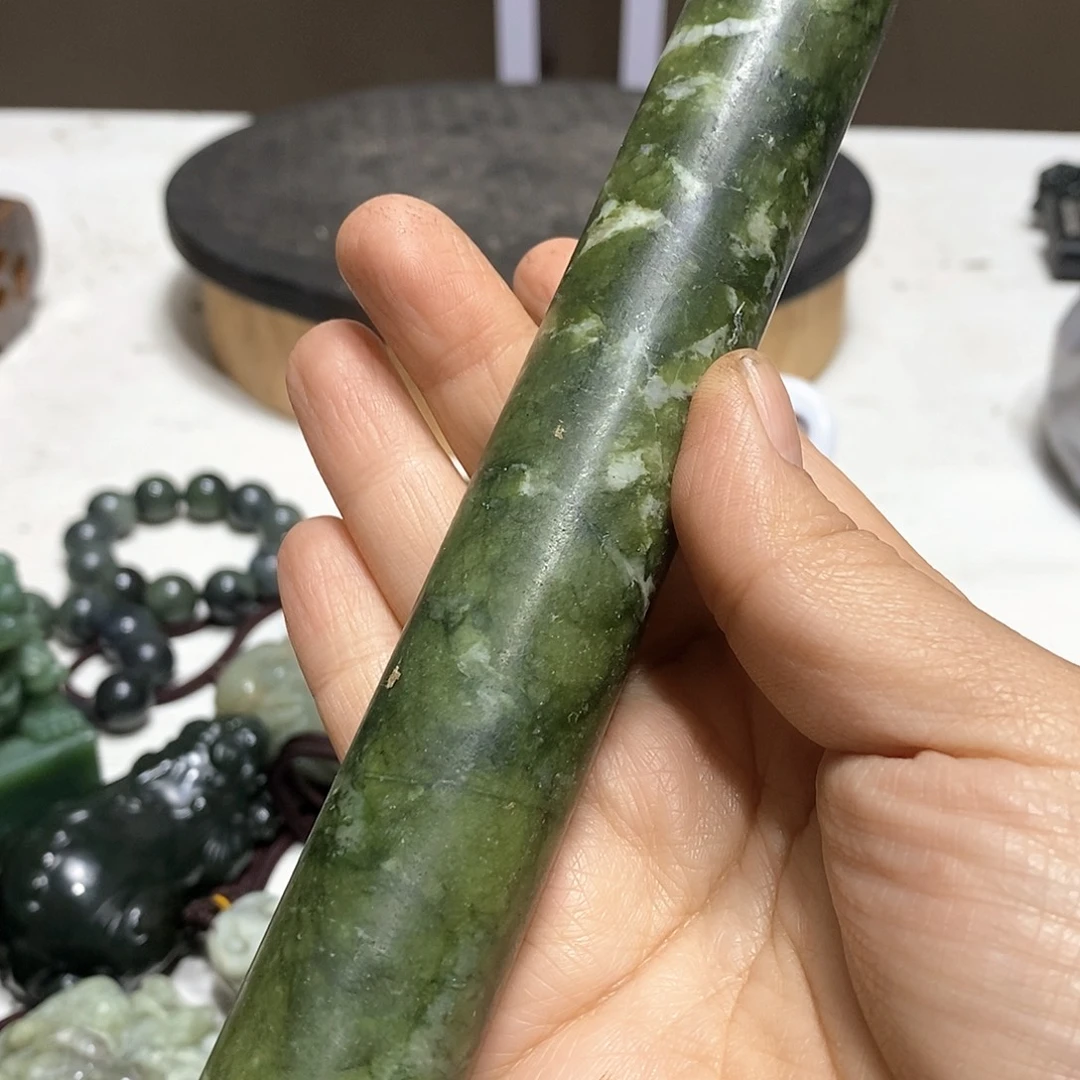 玉玉未镶嵌居家办公