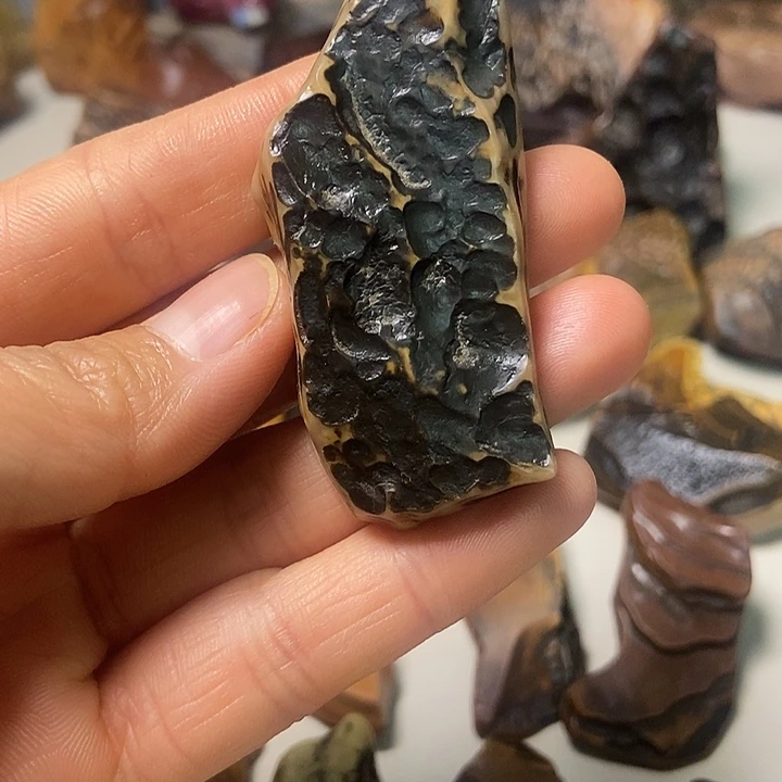 石材阿拉善赏心石摆件