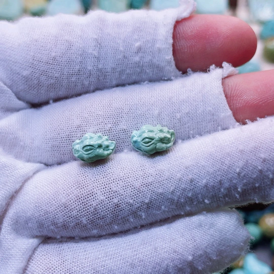 汤***籁南红玛瑙配饰未镶嵌