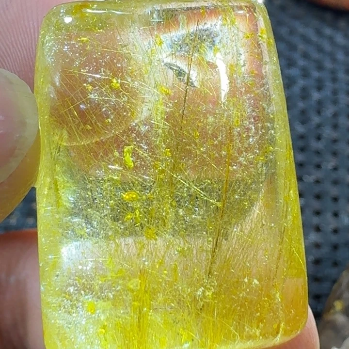 水晶吊坠(不含链)未镶嵌仁**空