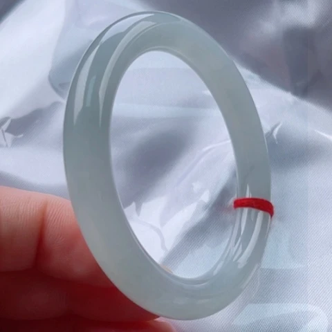 翡翠手镯未镶嵌圆53.8