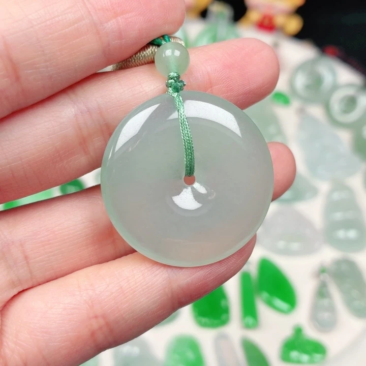 颈饰未镶嵌翡翠缅甸天然A货翡翠