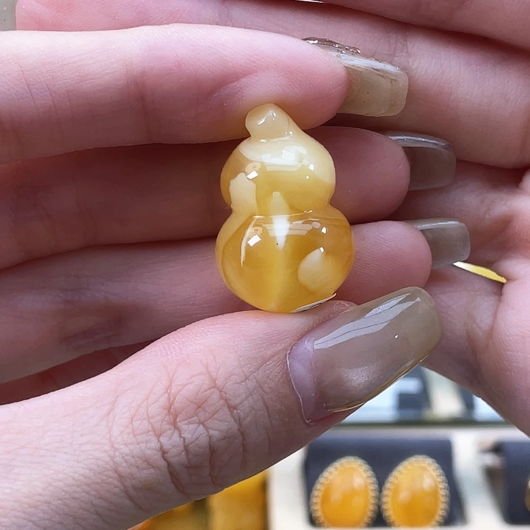 未镶嵌琥珀裸石玫*瑰琥珀蜜蜡J53