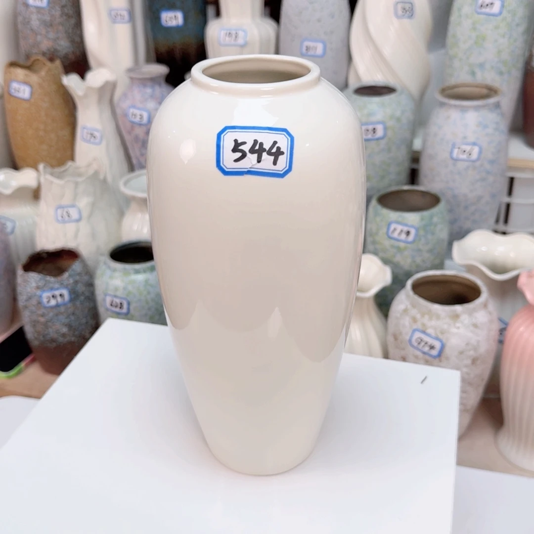 544号陶瓷高26厘米一个