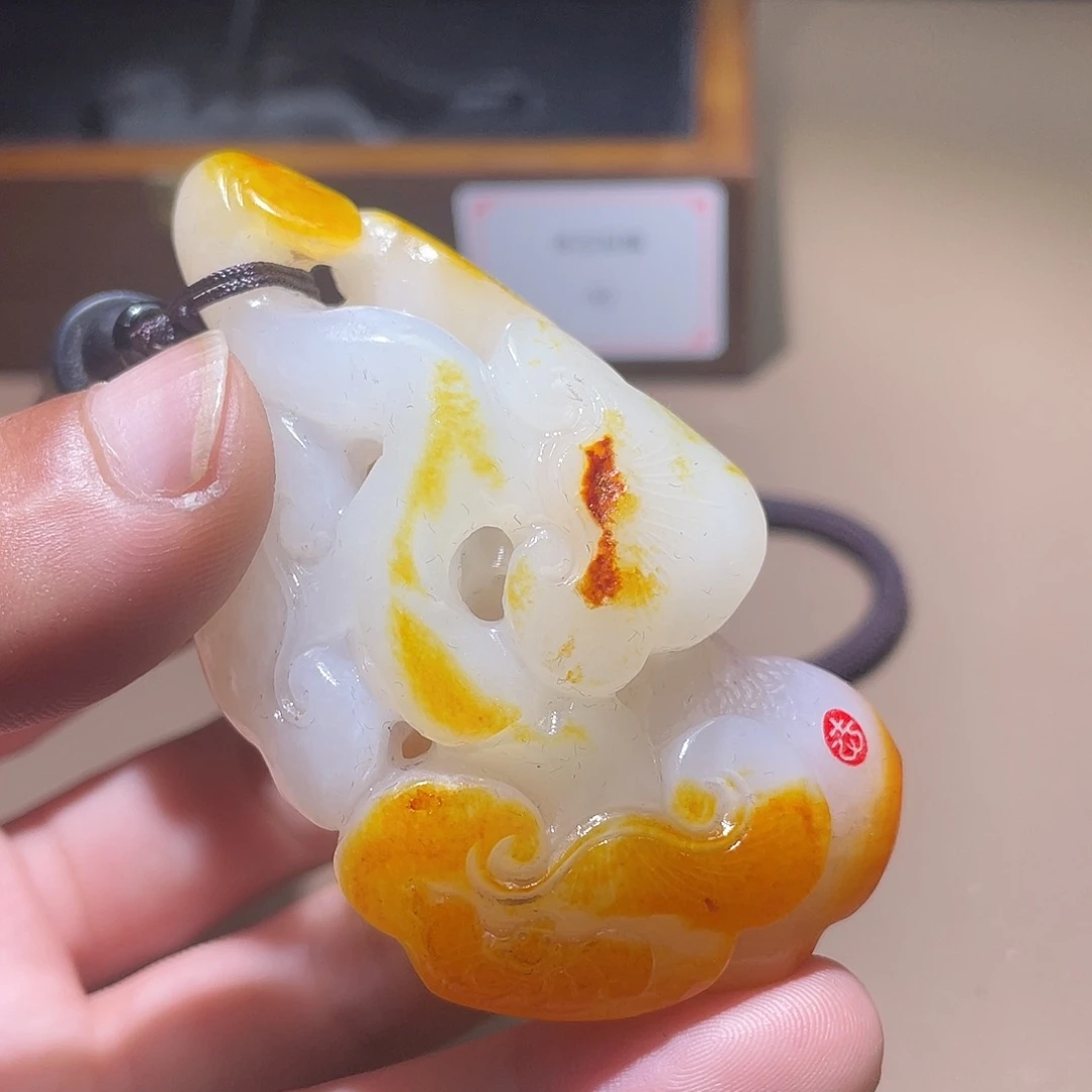 和田玉颈饰未镶嵌Z6