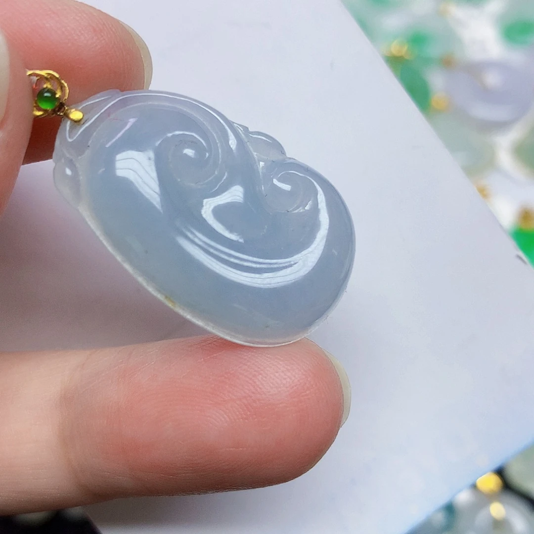 翡翠18K金镶嵌颈饰3566789