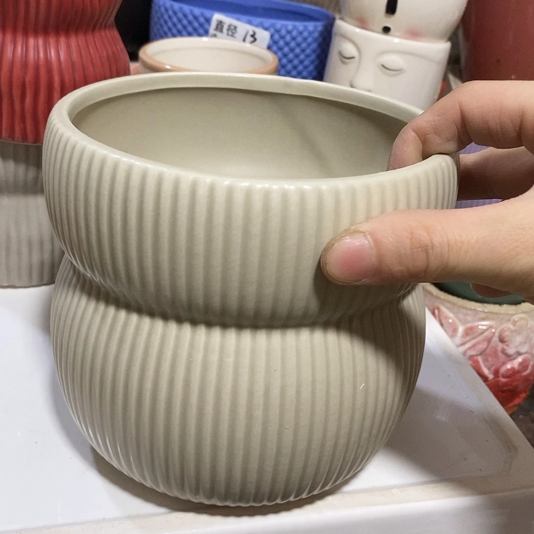 杯子陶陶盆有孔 瑕疵介意勿拍