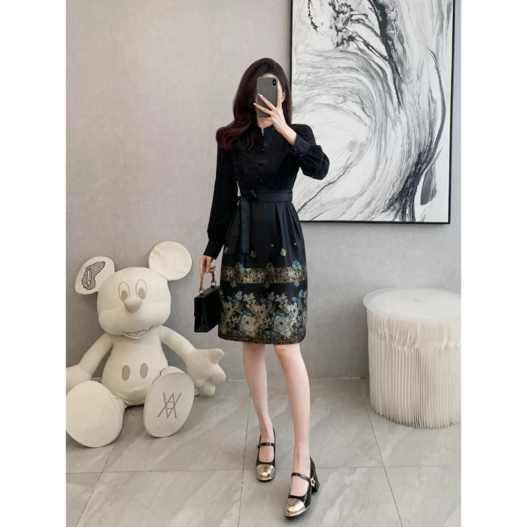 新中式汉服连衣裙2024春装改良国风高端刺绣提花宴会晚礼服马面裙