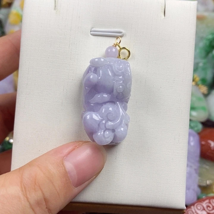 吊坠(赠链)未镶嵌翡翠