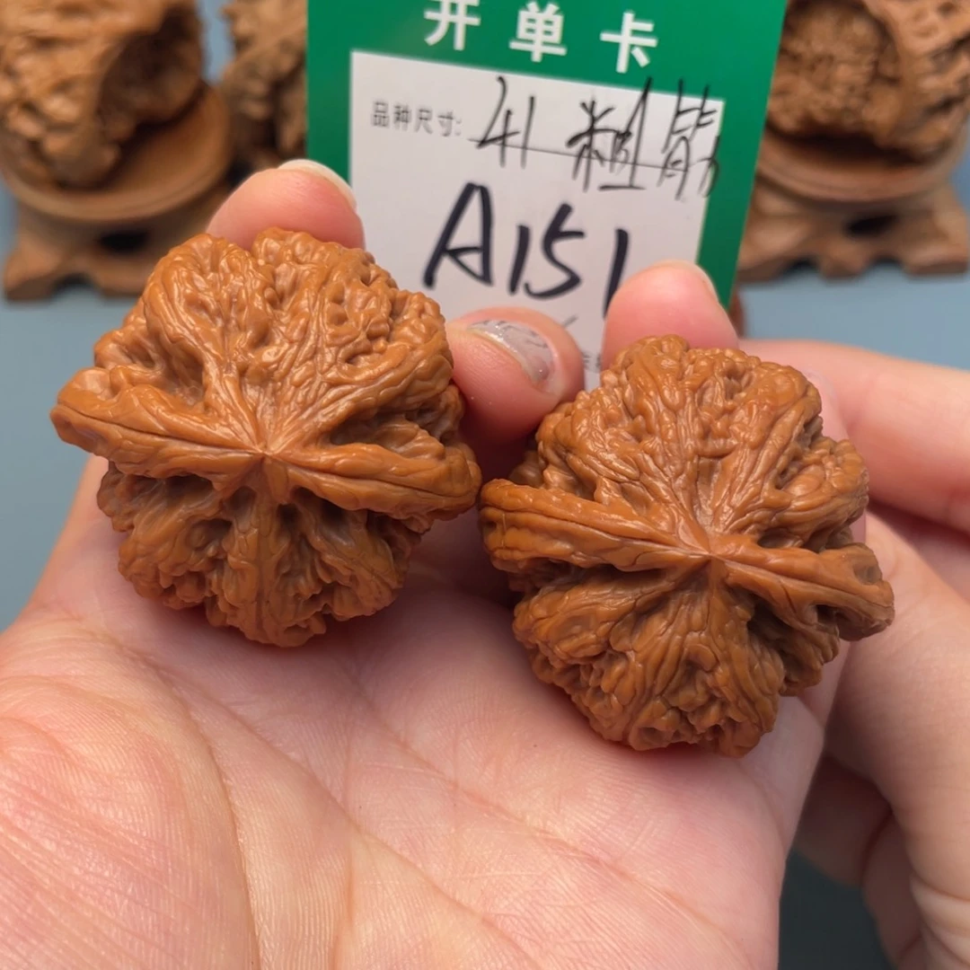 吊坠桃核文玩核桃
