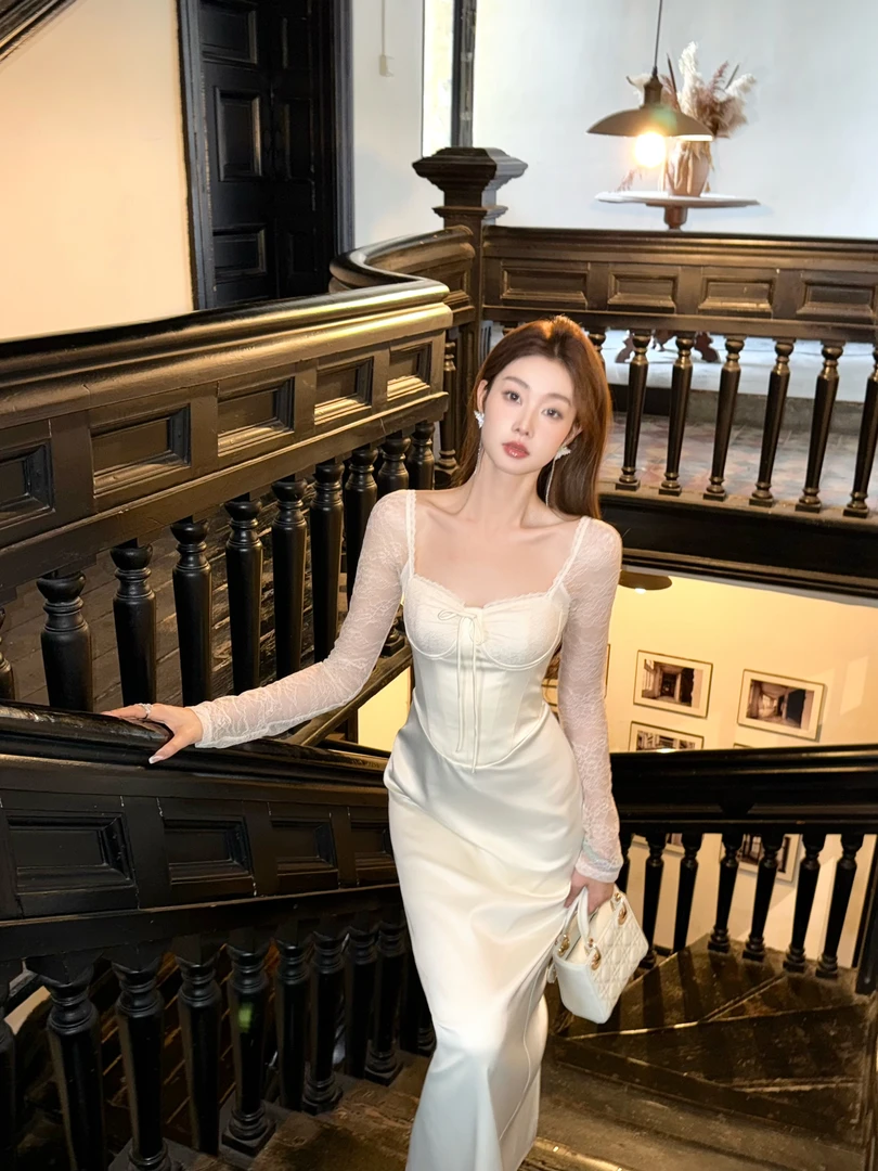 EIA一尧【缪斯之语】法式缎面高级气质连衣裙复古收腰显瘦蕾丝长裙