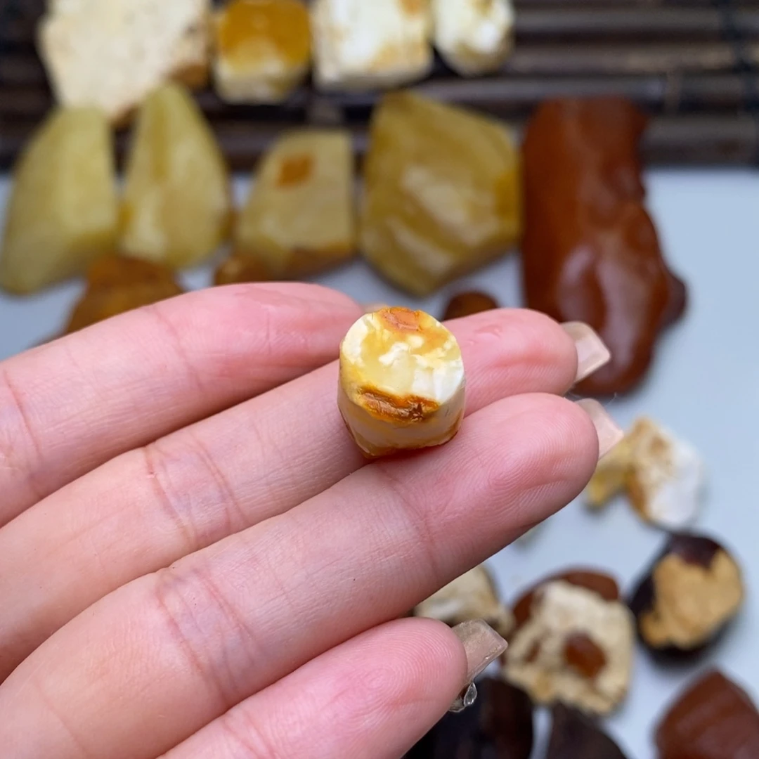 可***能定制琥珀天然蜜蜡俄料