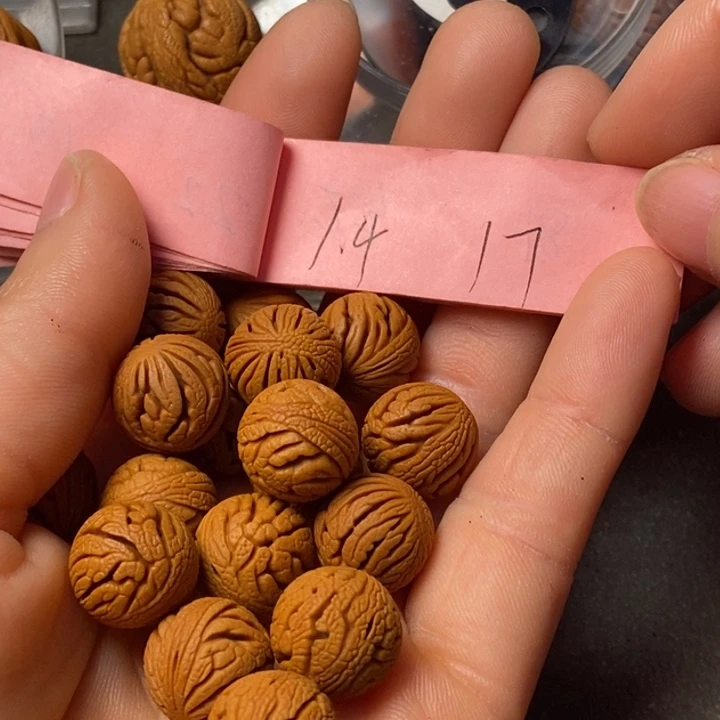 吊坠桃核陕西秦岭山桃核