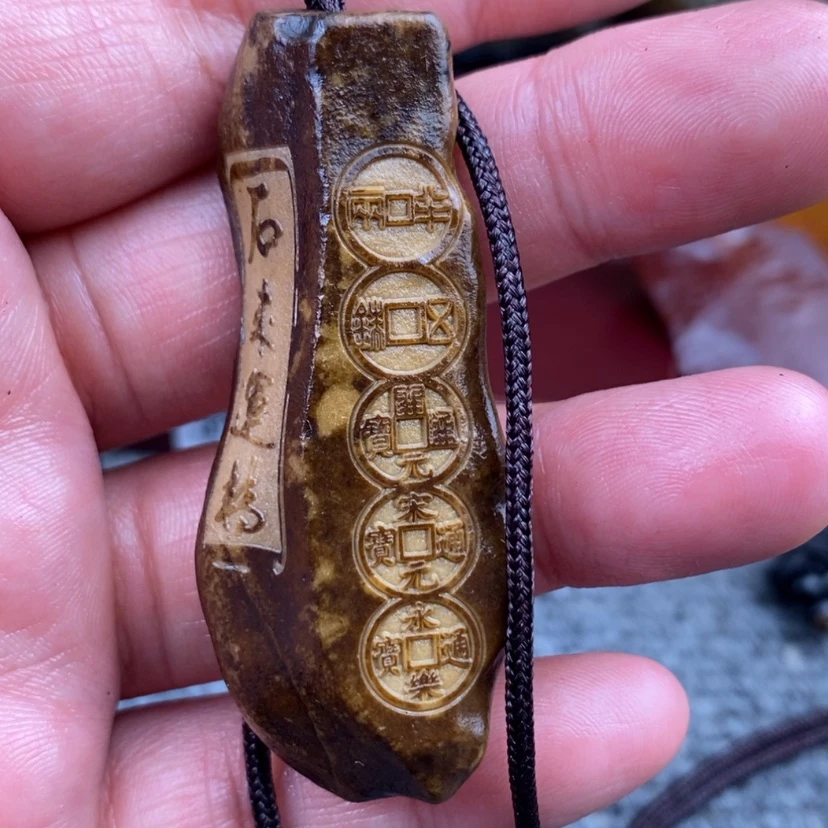 【闪购商品】原石雕刻手把件