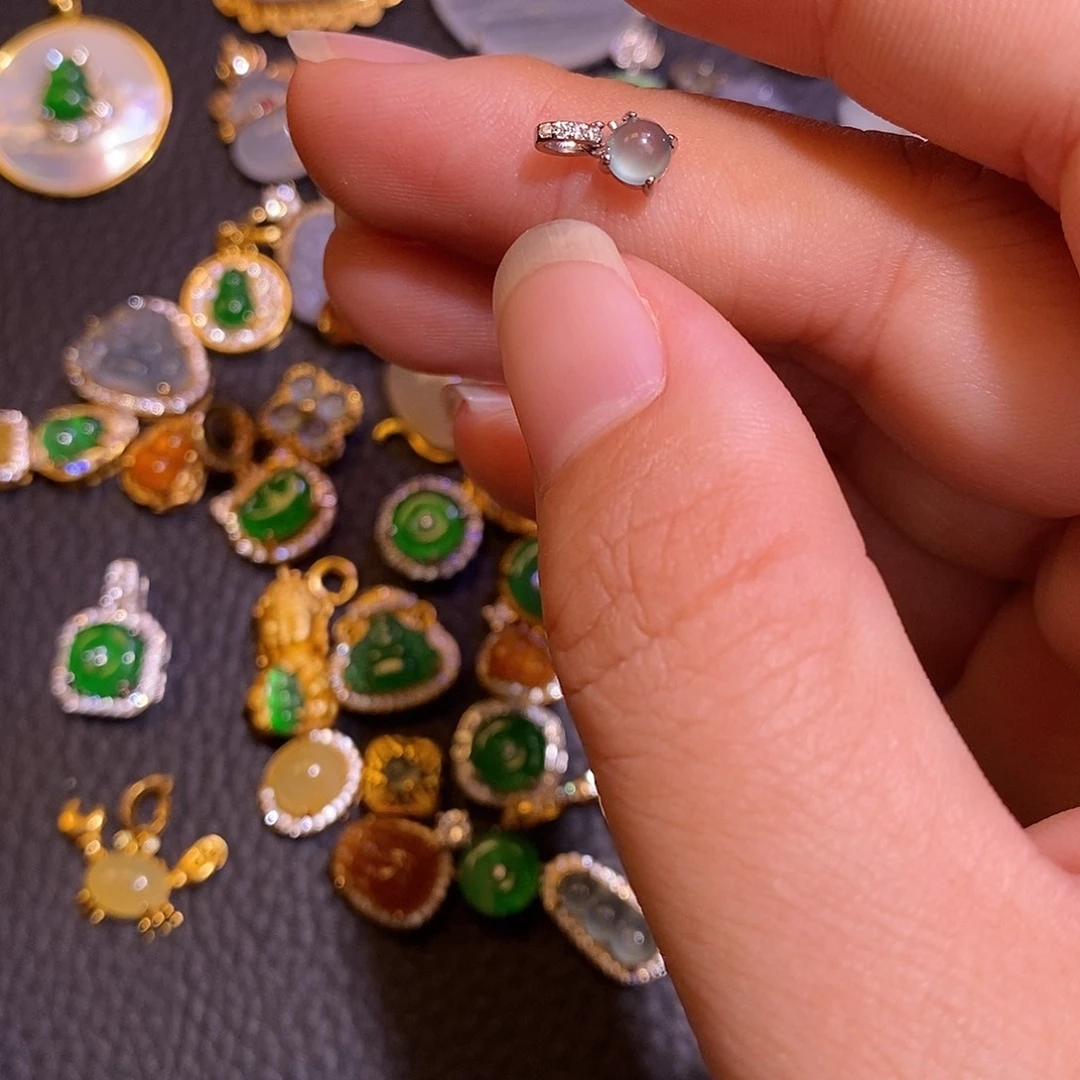 翡翠银S925镶嵌颈饰