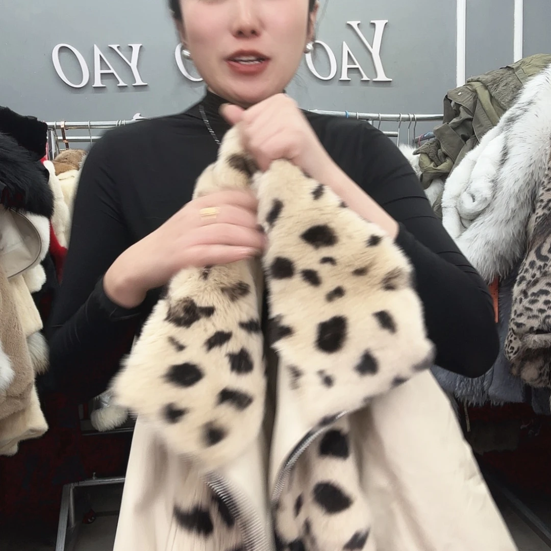 姚小妖家高端皮草