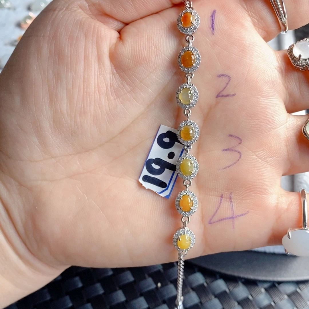 菩***下未镶嵌戒指翡翠缅甸