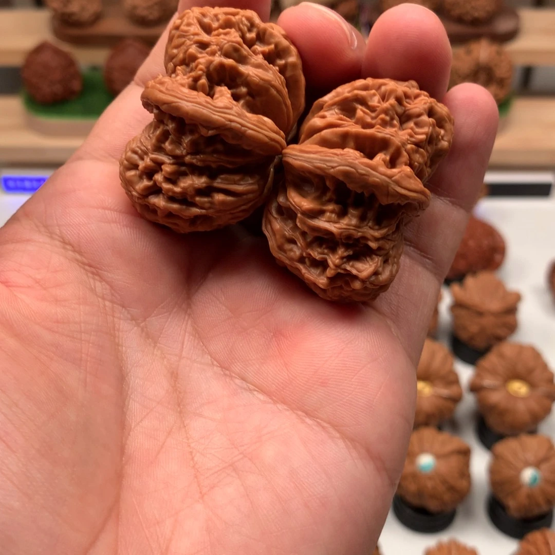 【闪购商品】吊坠文玩核桃默隐隐约约
