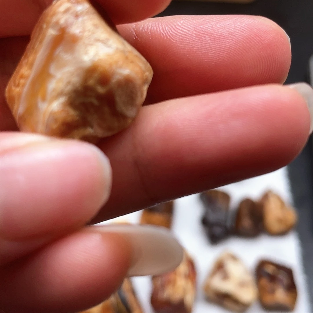 Y***r定制蜜蜡天然蜜蜡原石定制