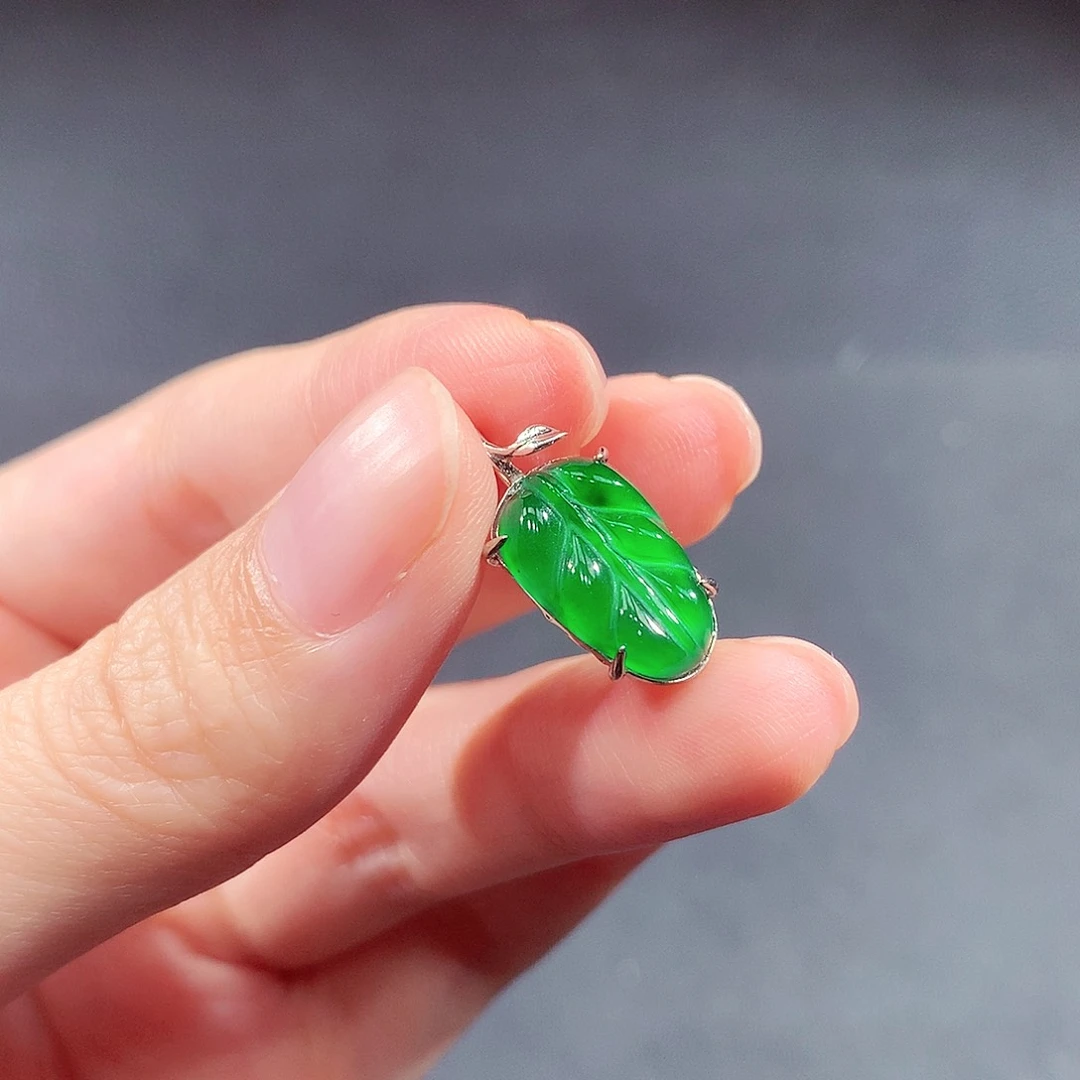 银S925镶嵌戒指翡翠翡翠