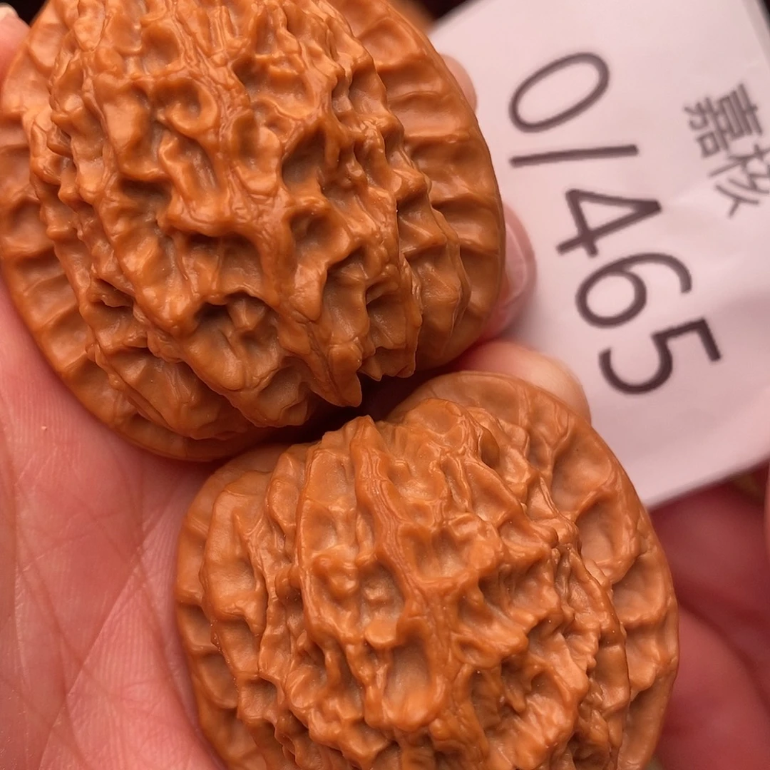 文玩核桃把件41金牛