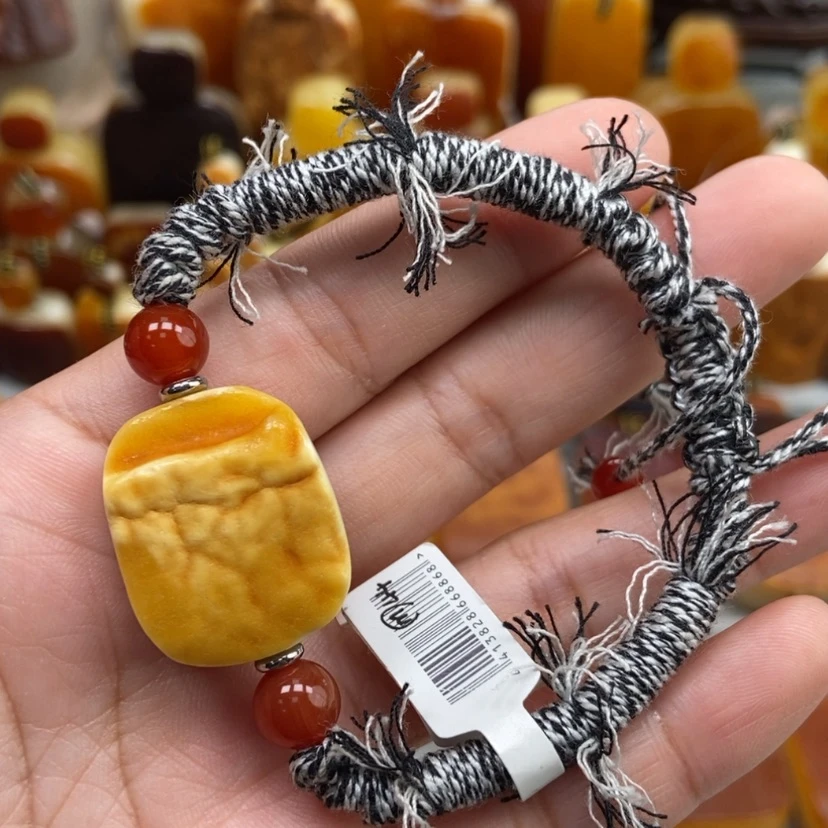 【闪购商品】琥珀颈饰未镶嵌