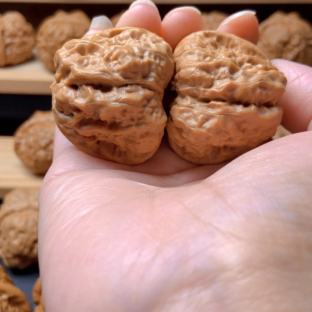 文玩核桃吊坠廊****车蛤蟆头