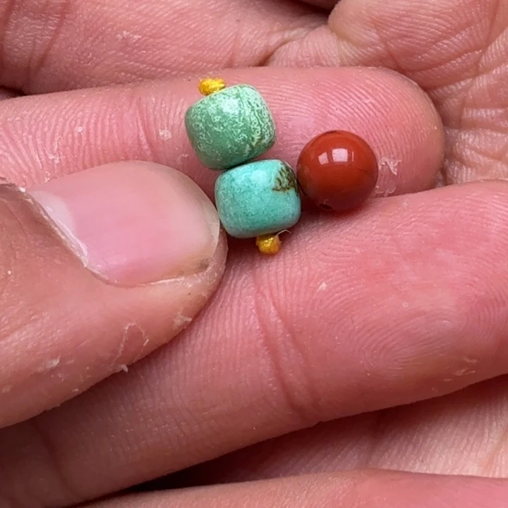 南红玛瑙未镶嵌珠宝半成品