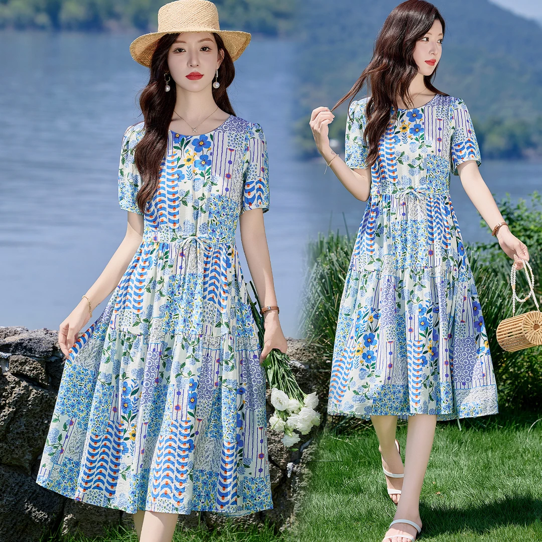 法式气质碎花连衣裙女2025年夏季新款系带收腰显瘦时尚中长款裙子