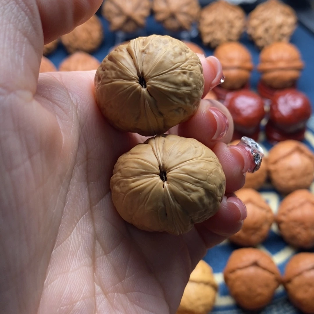 文玩核桃把件刘*A精品小手捻