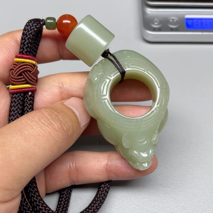 和田玉吊坠(不含链)未镶嵌c*m