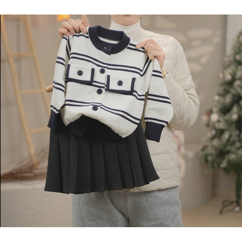 【福利】开衫毛衣女童时尚新款儿童百搭长袖白色春气质小香风学院风