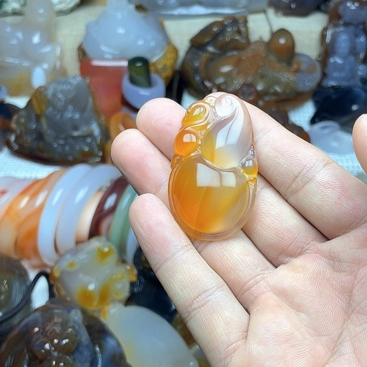 玛瑙/玉髓饰品未镶嵌