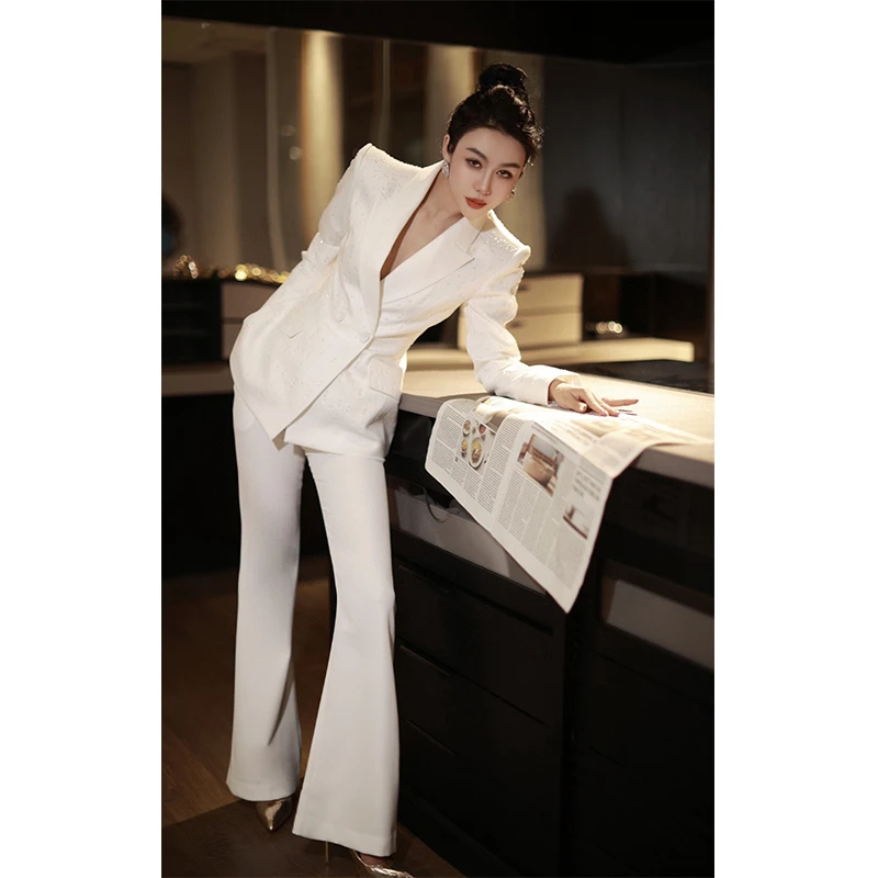 高定职业装女性套装时尚高端水滴钻白色西装微喇裤套装高级商务