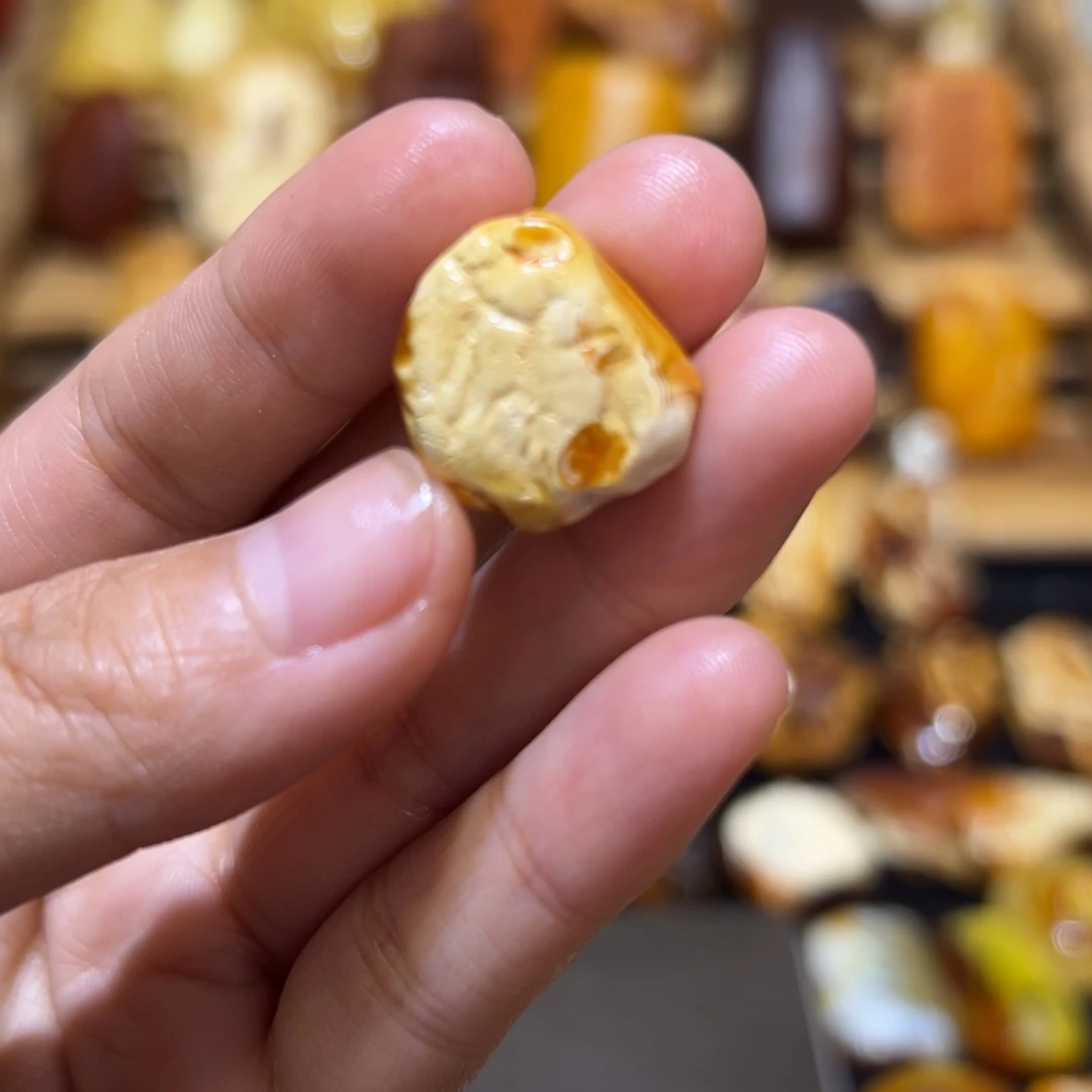 定制琥珀未镶嵌琥珀蜜蜡