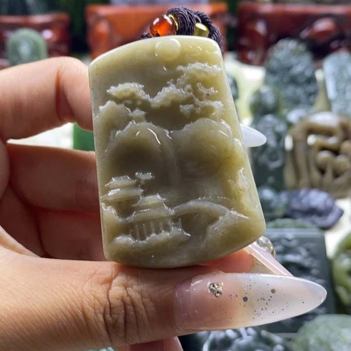 和田玉颈饰未镶嵌