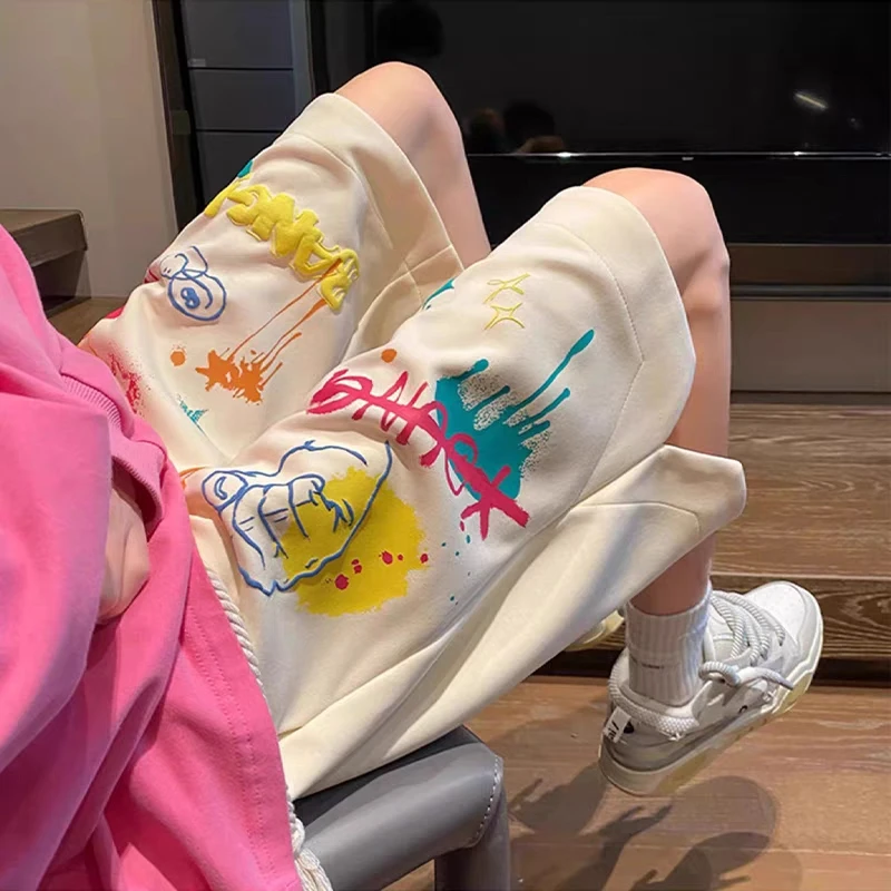 多巴胺涂鸦印花休闲短裤女夏季新款宽松美式透气学生百搭五分裤潮