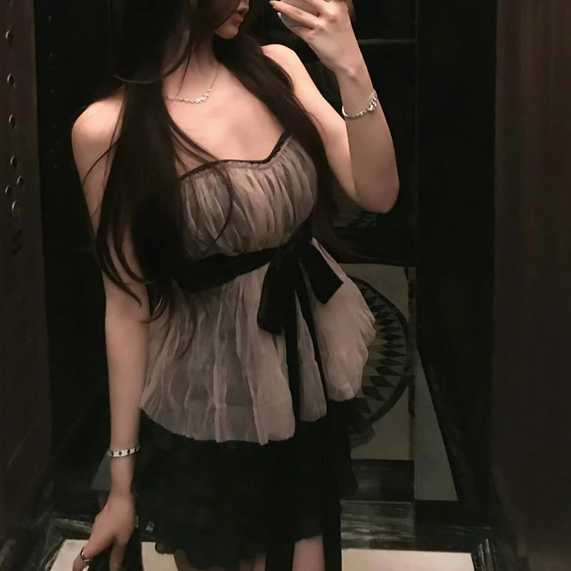 法式温柔时尚高级感一字肩抹胸显瘦收腰上衣配高腰半身裙两件套