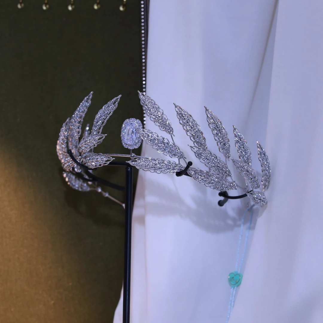 合金仿水晶婚庆饰品 17775水钻叶子个性款皇冠礼服配饰