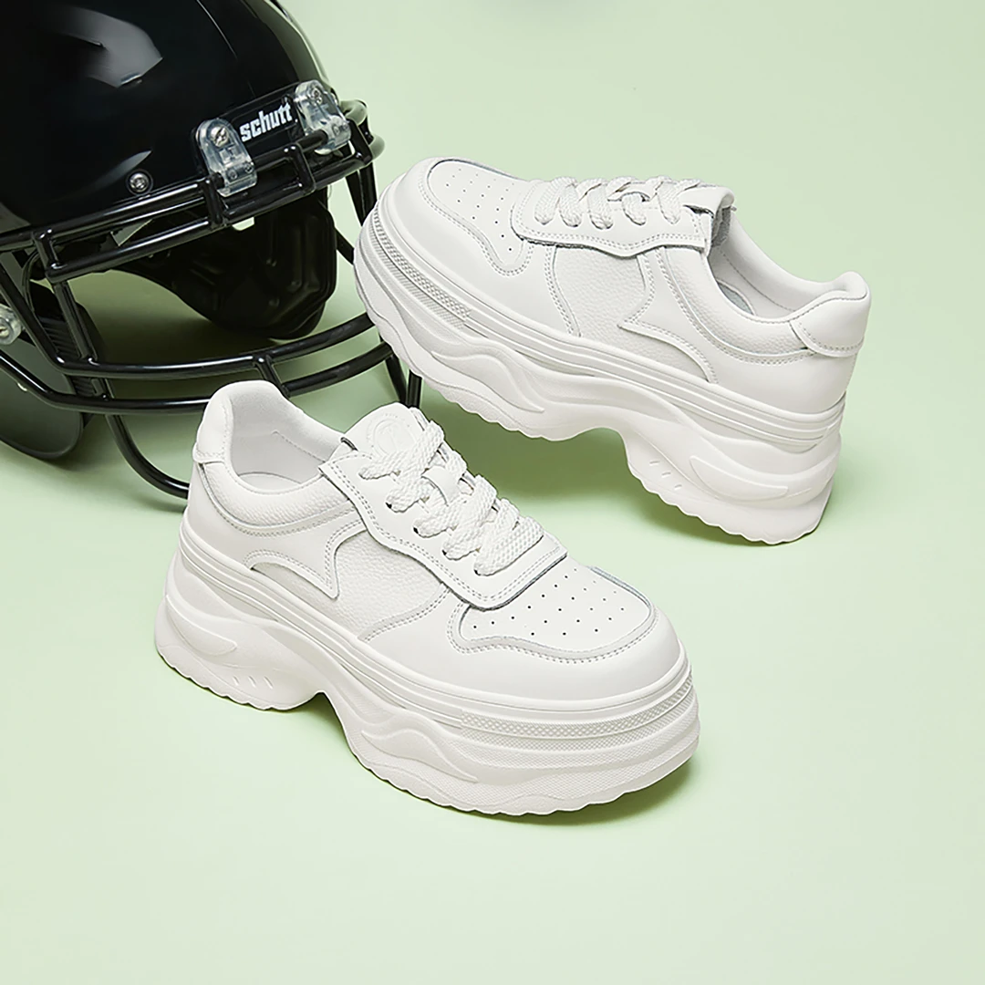 TATA他她厚底小白鞋女增高休闲鞋女透气新款松糕鞋板鞋子3MY01AM5