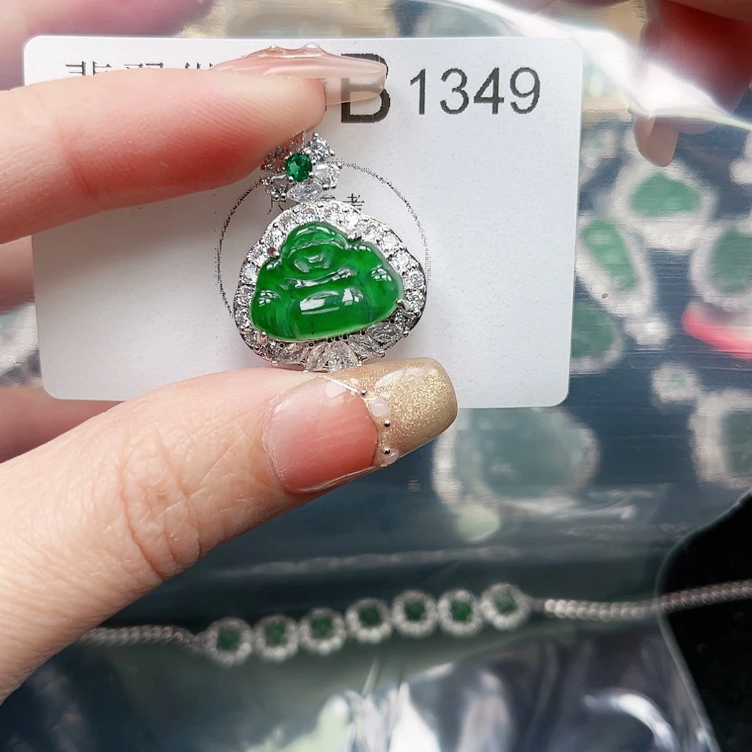 翡翠颈饰未镶嵌翡翠134 9