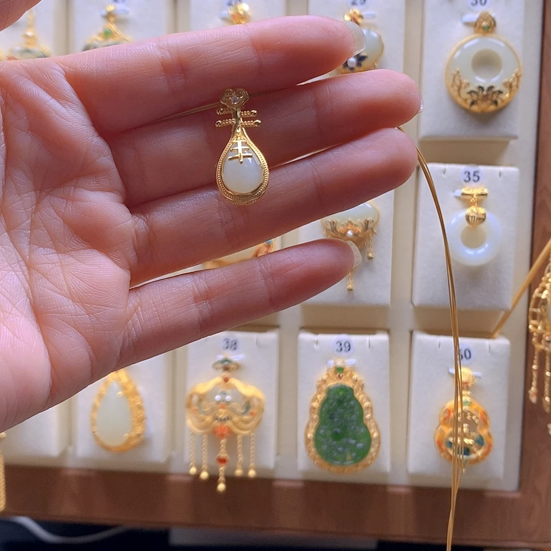 和田玉银S925镶嵌颈饰