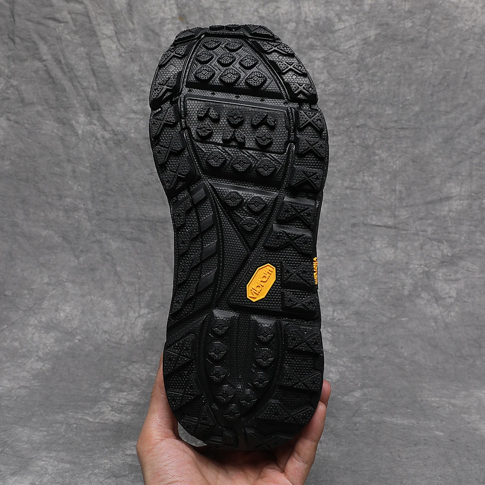 邦8  9 轻量化越野跑鞋B标 微瑕 溢胶折痕等