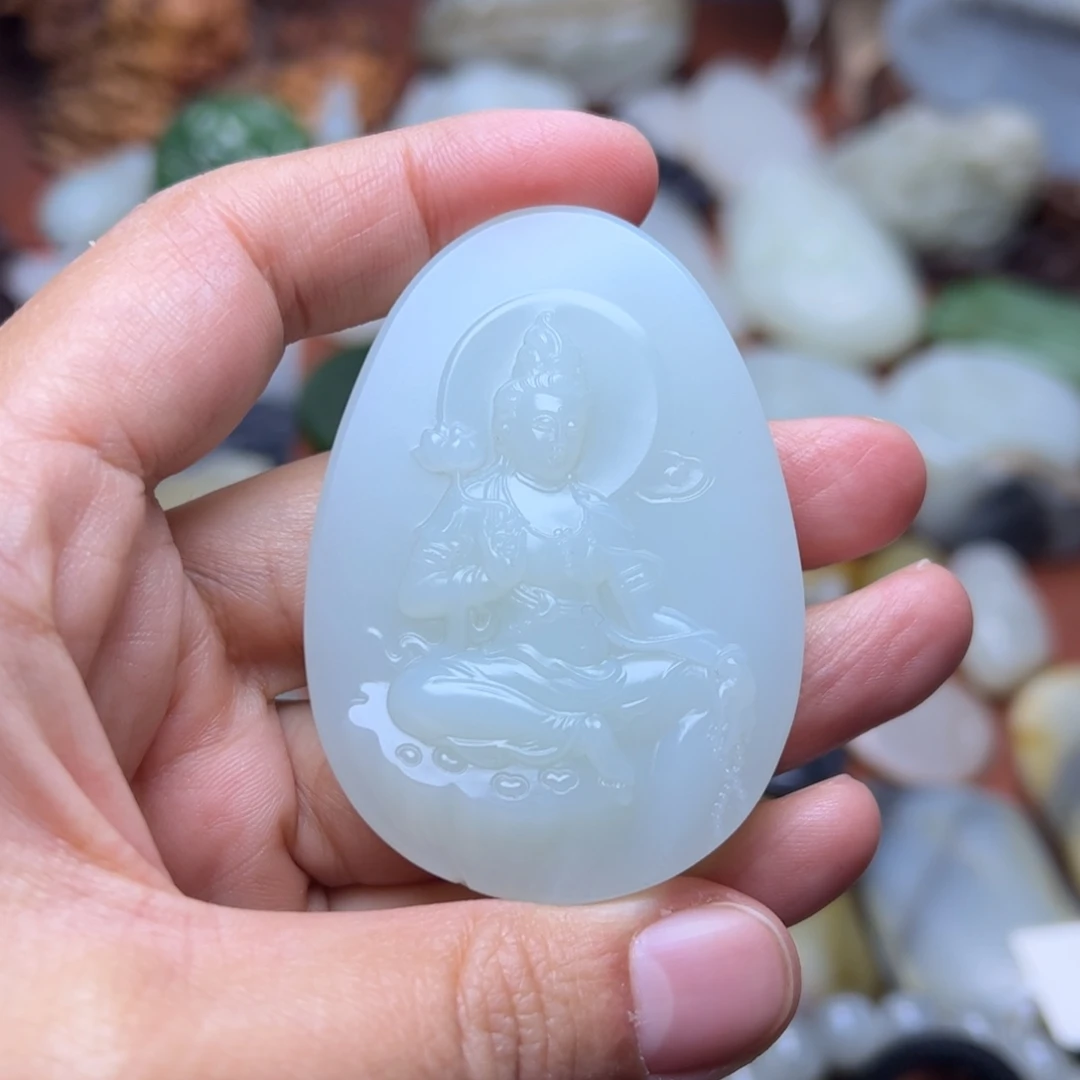 和田玉未镶嵌颈饰