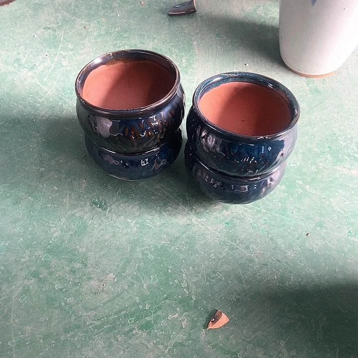 红陶口11。高8。。。