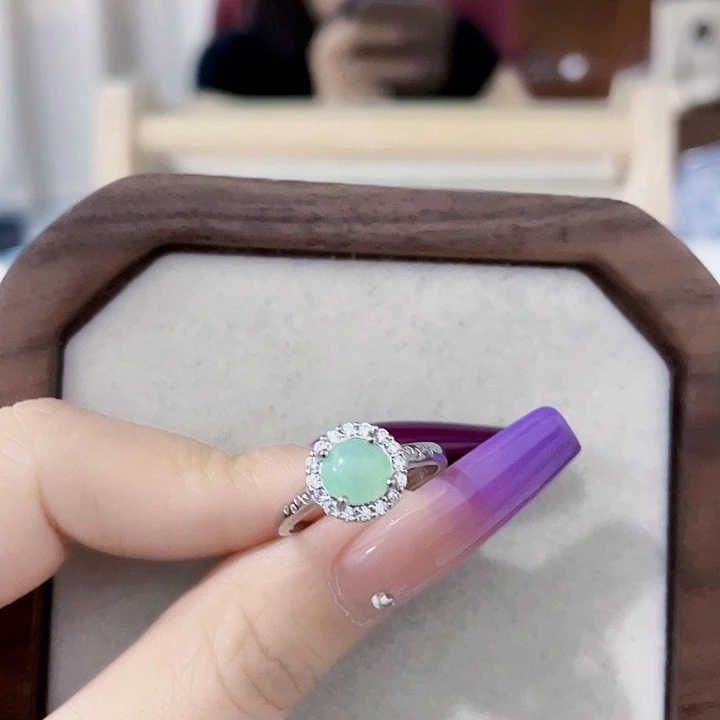 翡翠未镶嵌颈饰天然翡翠Ａ货